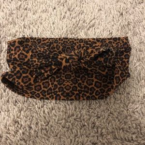 Baby Bling leopard bow